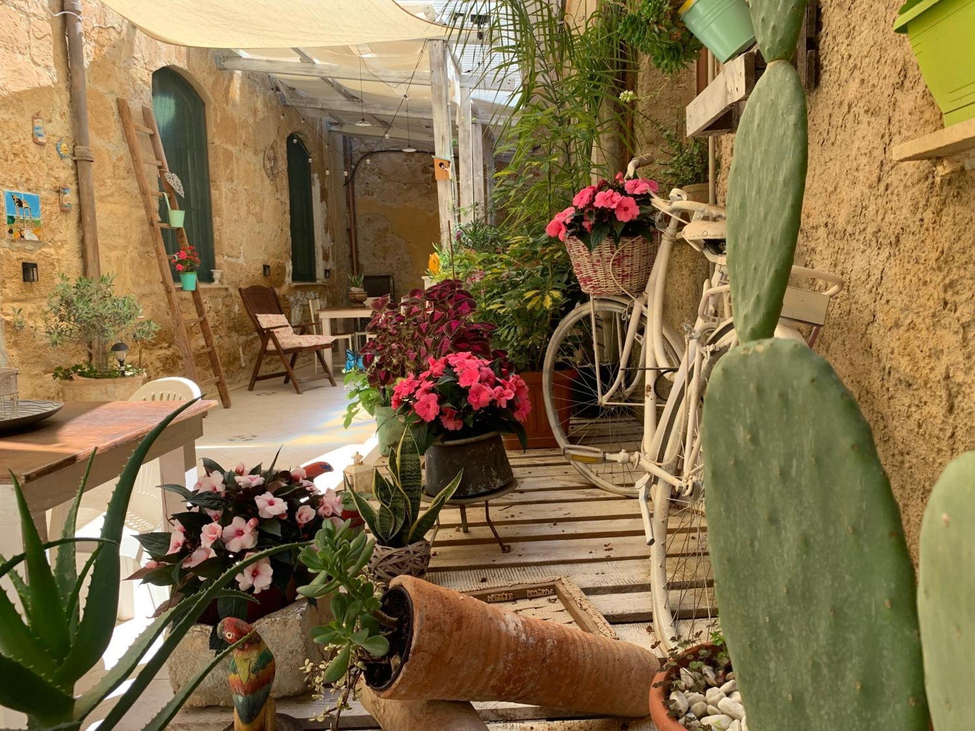דירות אגריג'נטו Il Vecchio Cortile מראה חיצוני תמונה