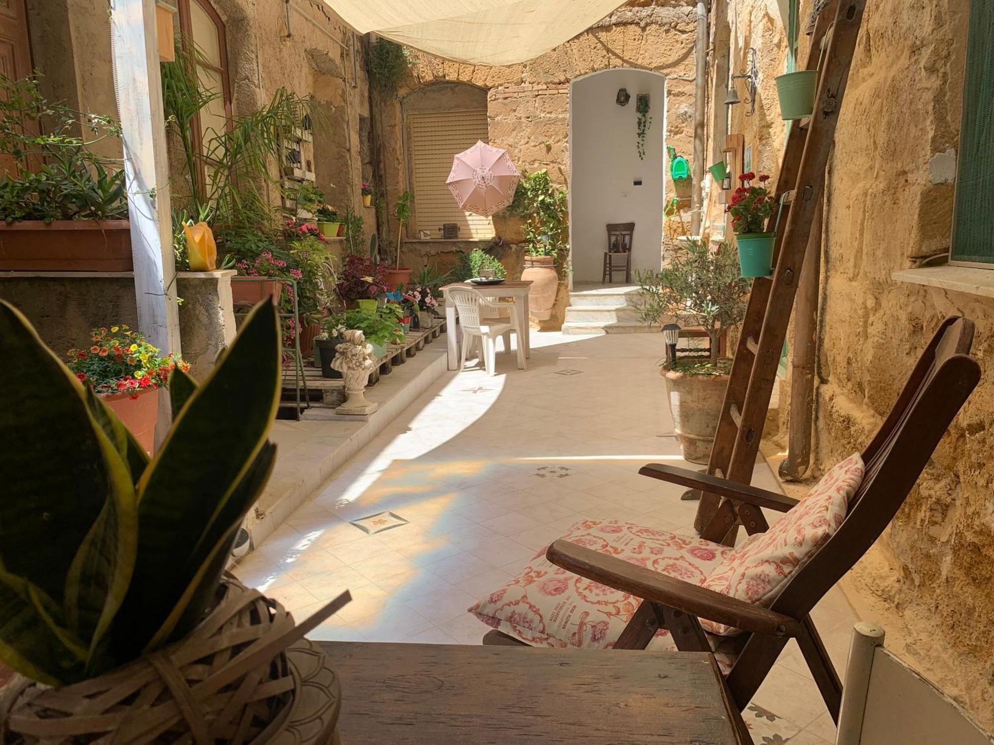 דירות אגריג'נטו Il Vecchio Cortile מראה חיצוני תמונה