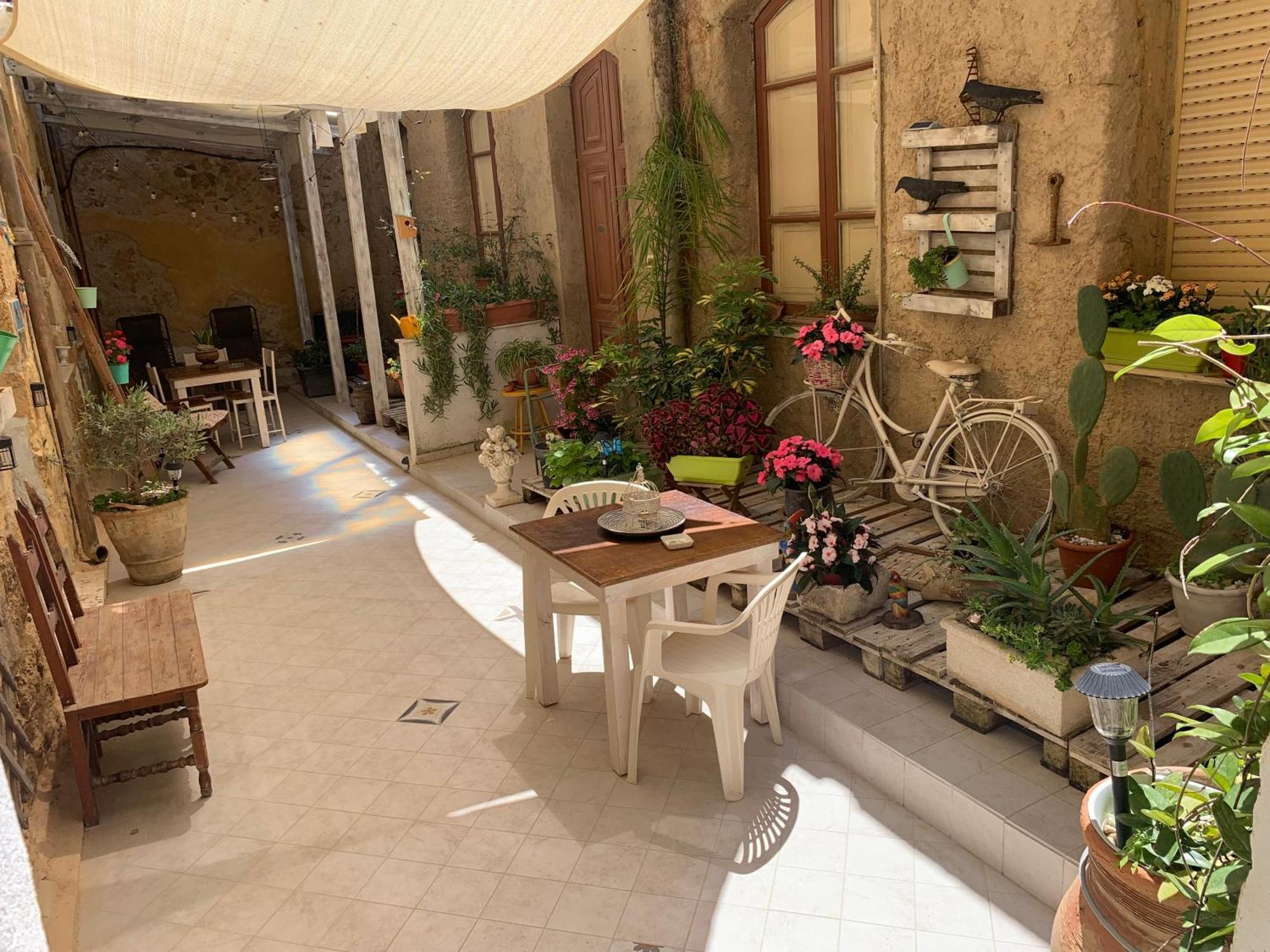דירות אגריג'נטו Il Vecchio Cortile מראה חיצוני תמונה